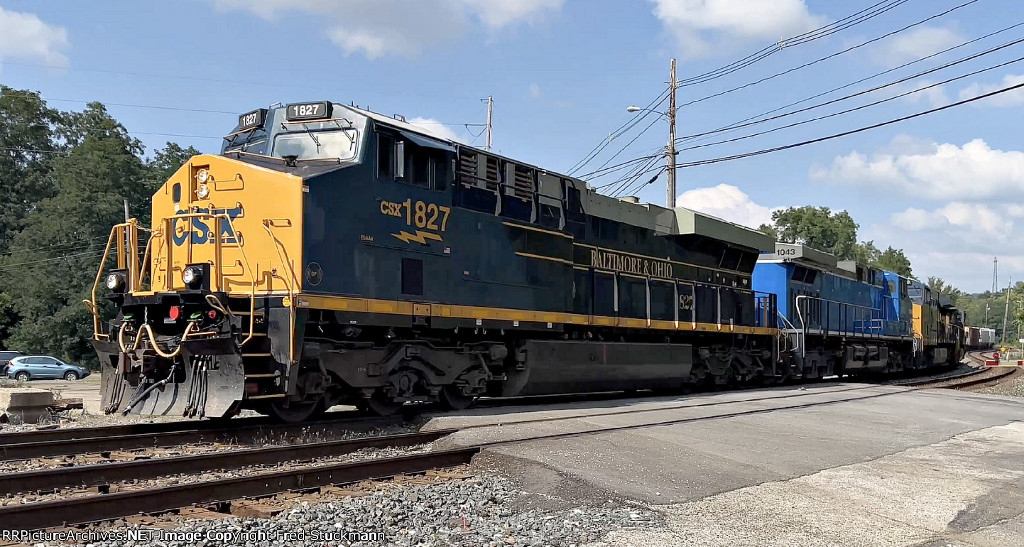 CSX 1827 is seen at Arlington St.